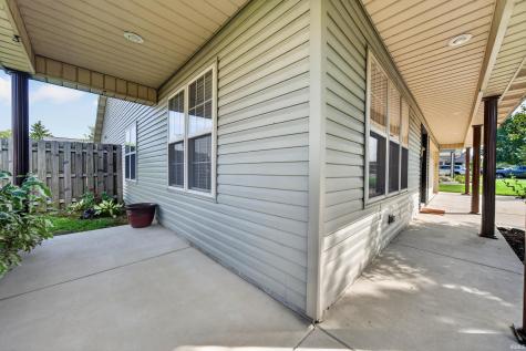 1510 W Crane Pond Drive Marion IN 46952