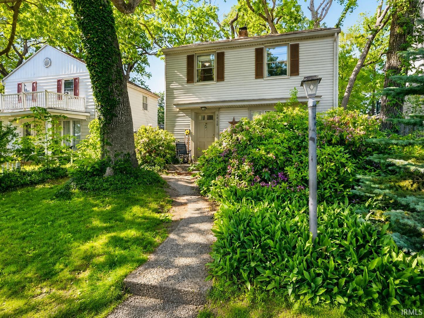 1010 W Lawrence Street Mishawaka IN 46545