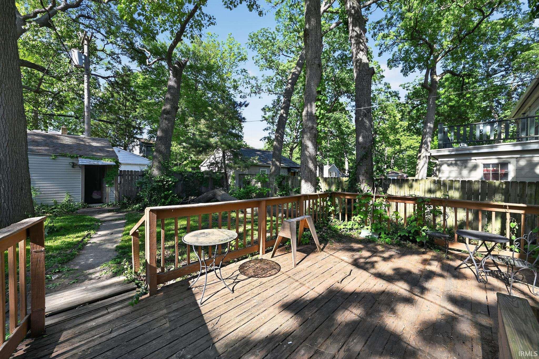 1010 W Lawrence Street Mishawaka IN 46545
