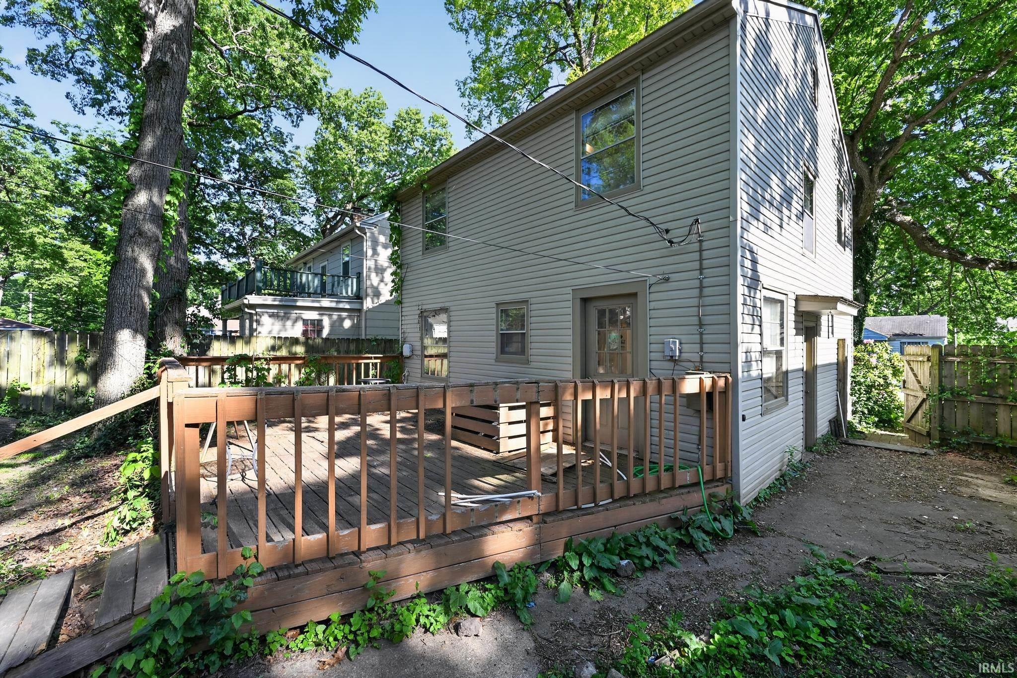 1010 W Lawrence Street Mishawaka IN 46545
