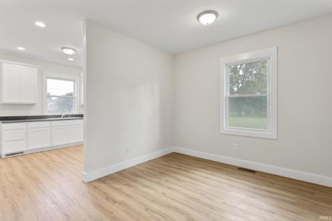 1015 Allen Avenue South Bend IN 46616