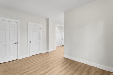 1015 Allen Avenue South Bend IN 46616