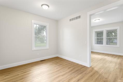 1015 Allen Avenue South Bend IN 46616