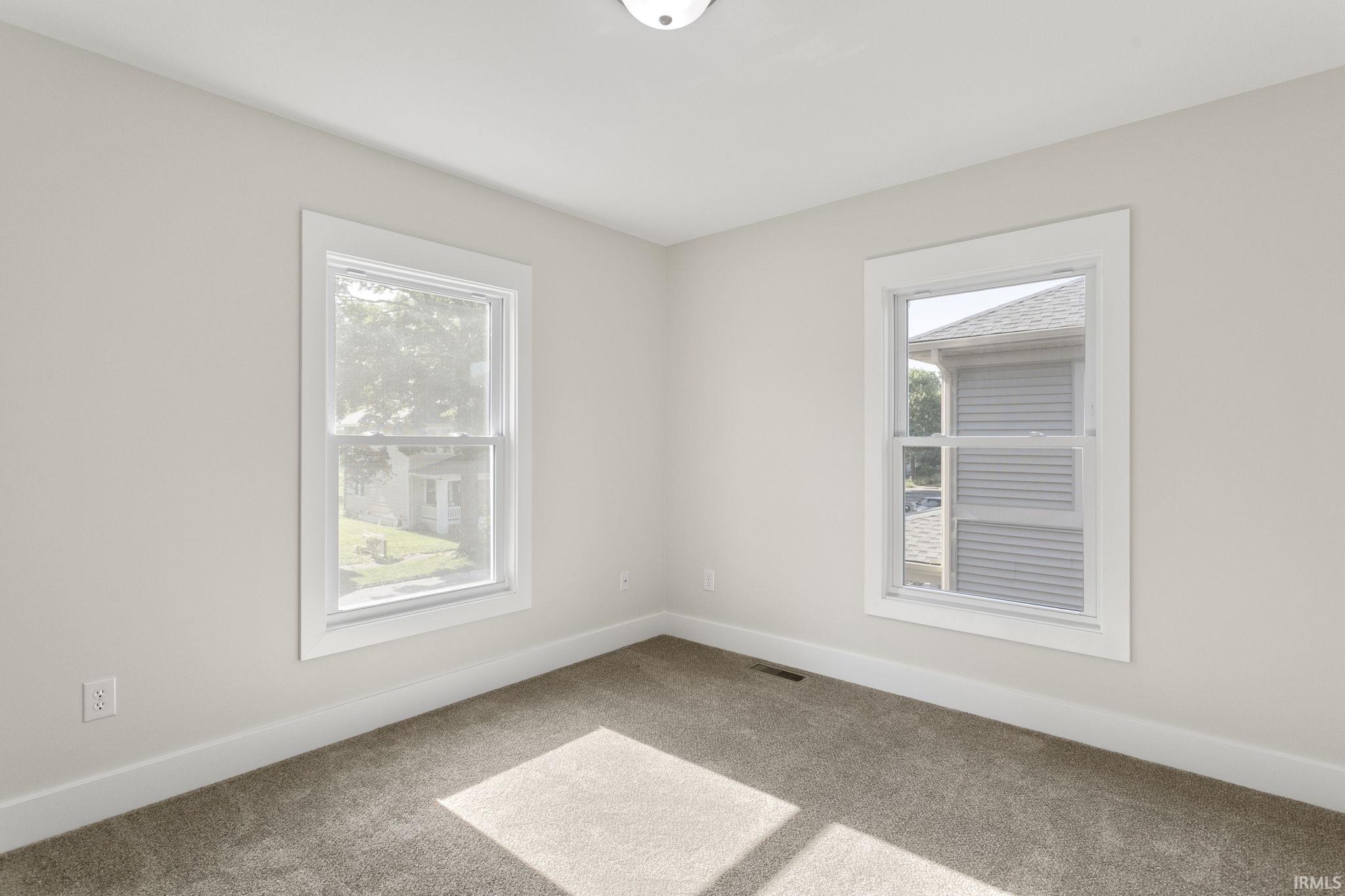 1015 Allen Avenue South Bend IN 46616