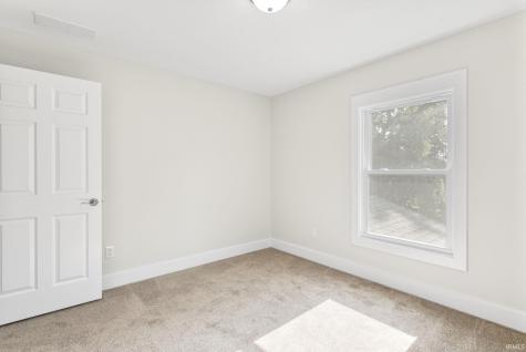 1015 Allen Avenue South Bend IN 46616