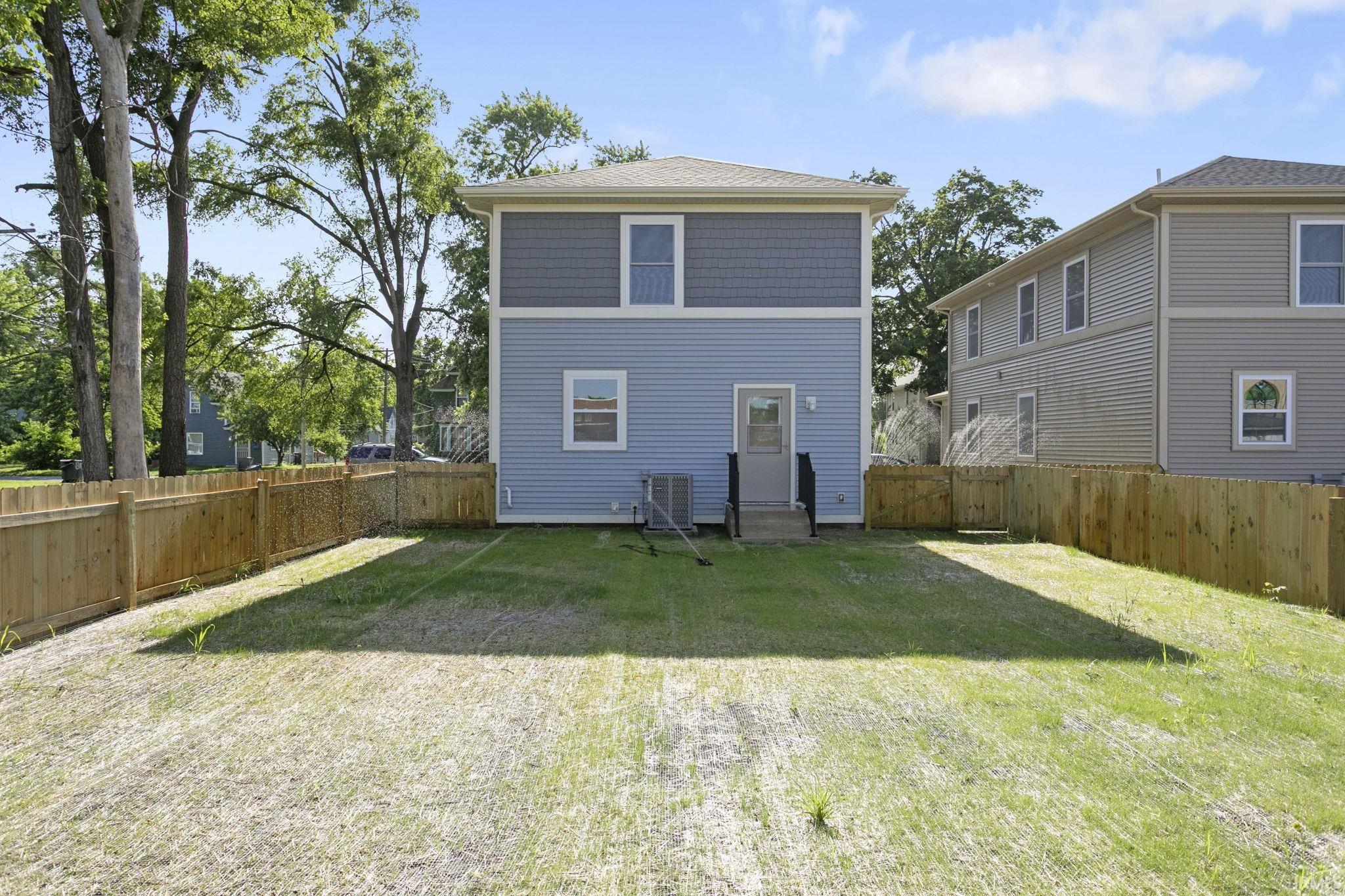 1015 Allen Avenue South Bend IN 46616