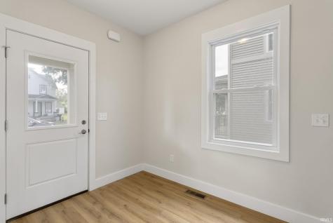 1015 Allen Avenue South Bend IN 46616