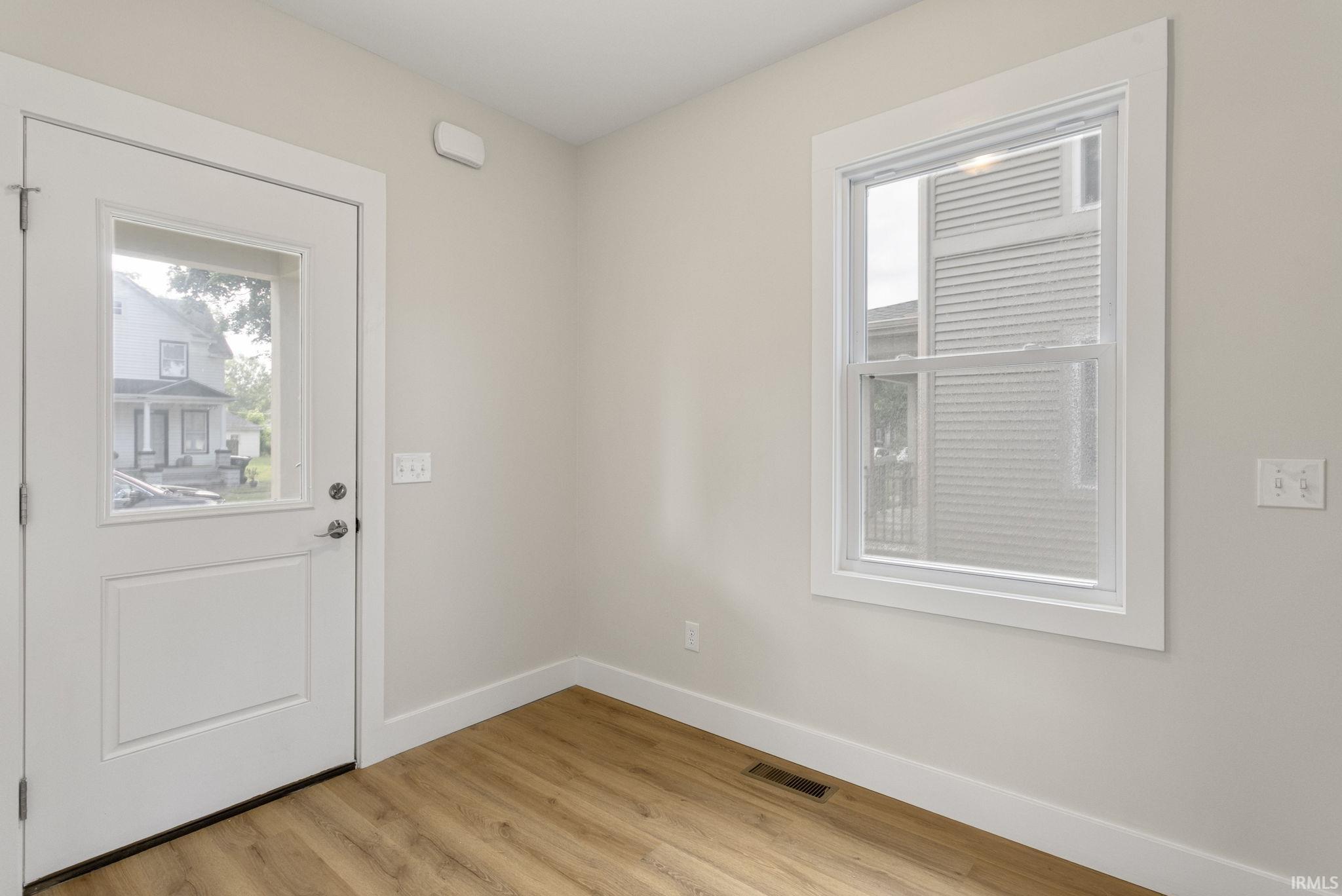 1015 Allen Avenue South Bend IN 46616
