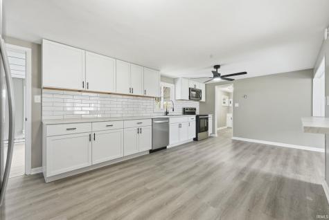 18111 Faylor Drive Huntertown IN 46748