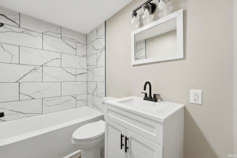 18111 Faylor Drive Huntertown IN 46748