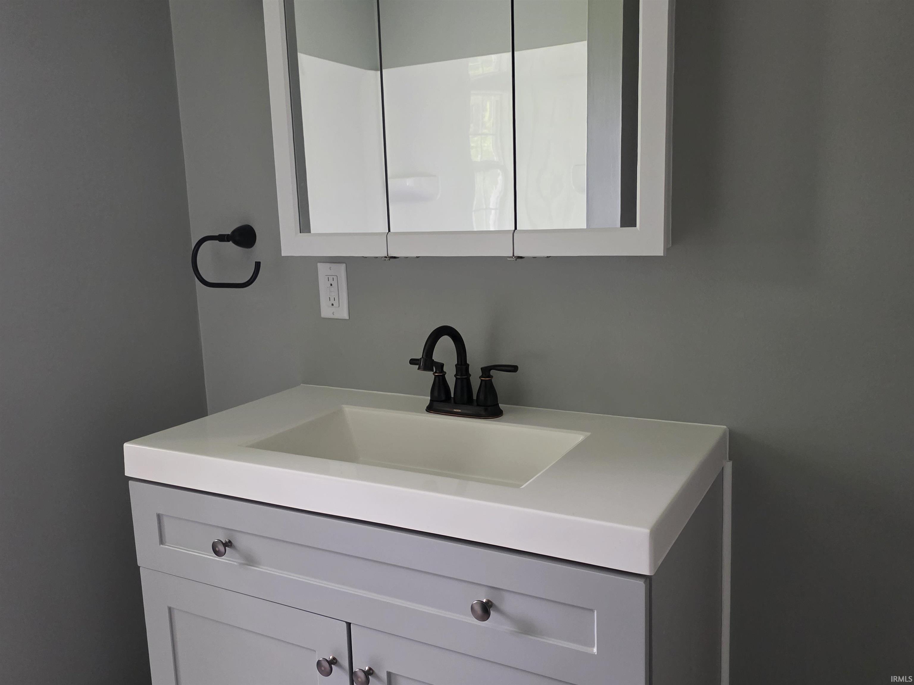 3675 S 200 E Road Knox IN 46534