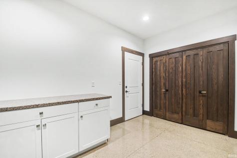 21095 Kern Road South Bend IN 46614