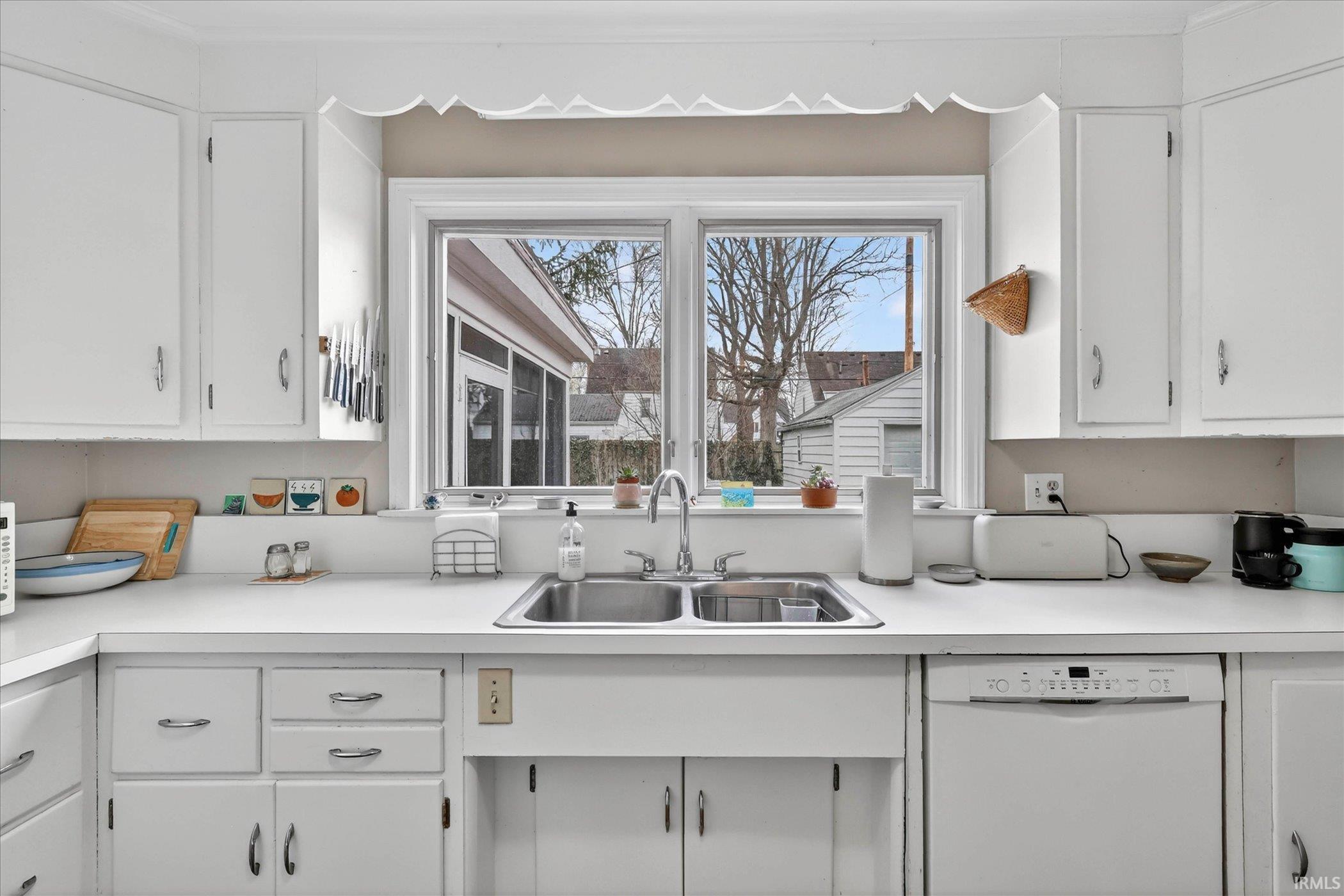 1406 E Monroe Street South Bend IN 46615