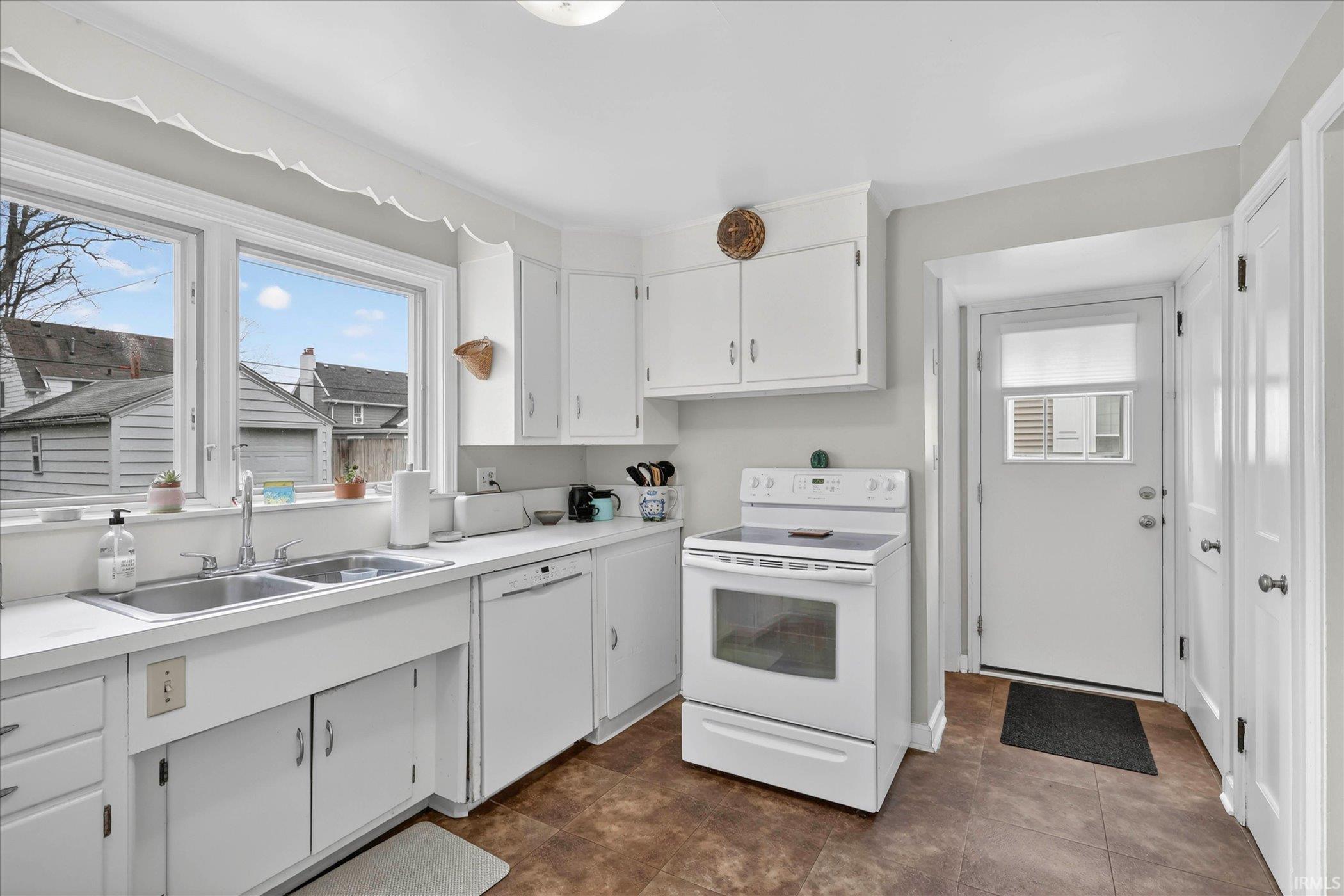 1406 E Monroe Street South Bend IN 46615