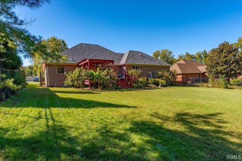 8201 Whitetail Trail Evansville IN 47711