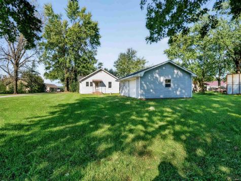 4580 W E Drive Albion IN 46701