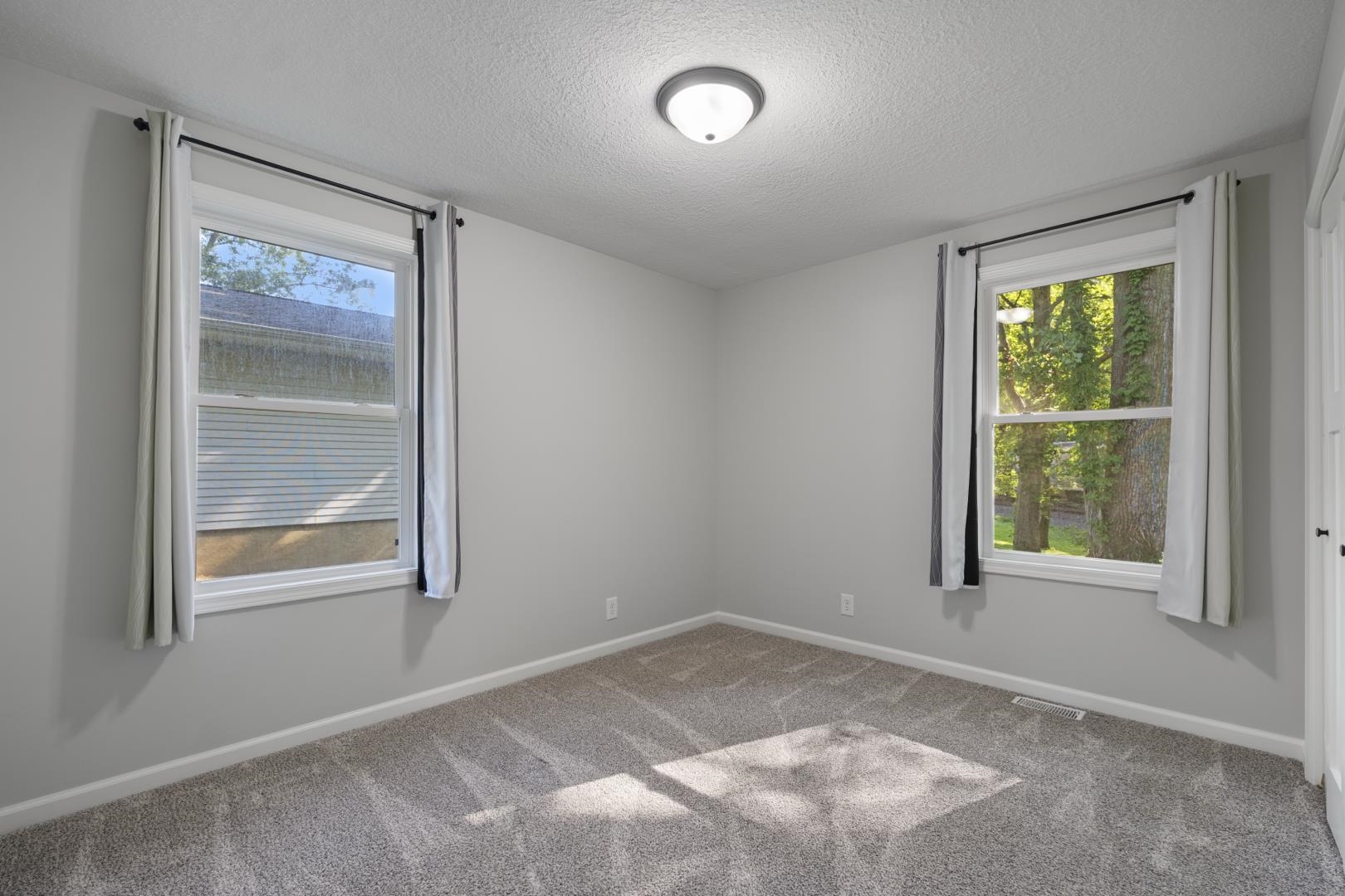 212 Wedrick Drive Warsaw IN 46580