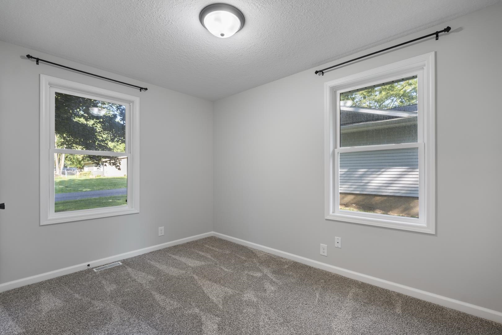 212 Wedrick Drive Warsaw IN 46580