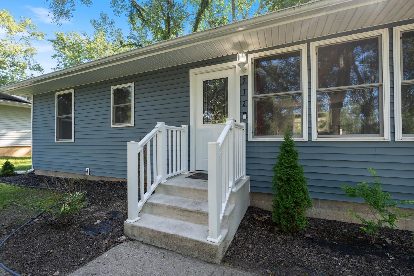 212 Wedrick Drive Warsaw IN 46580