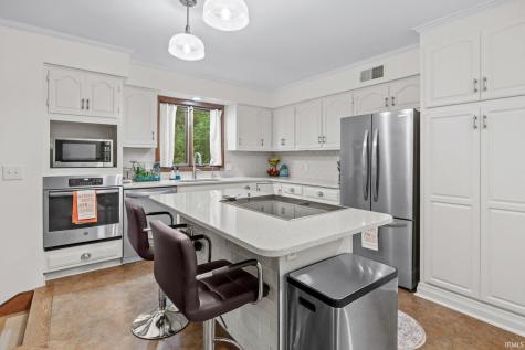 721 Hummingbird Court Lafayette IN 47909