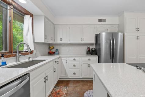 721 Hummingbird Court Lafayette IN 47909