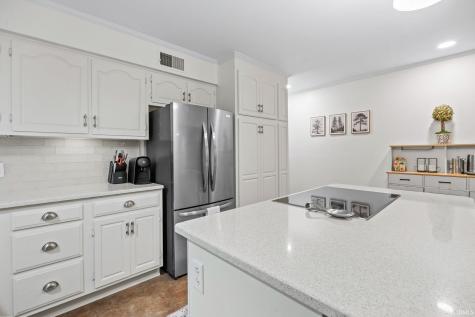 721 Hummingbird Court Lafayette IN 47909