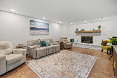 721 Hummingbird Court Lafayette IN 47909