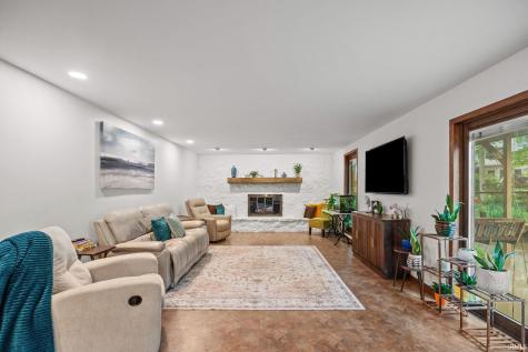 721 Hummingbird Court Lafayette IN 47909