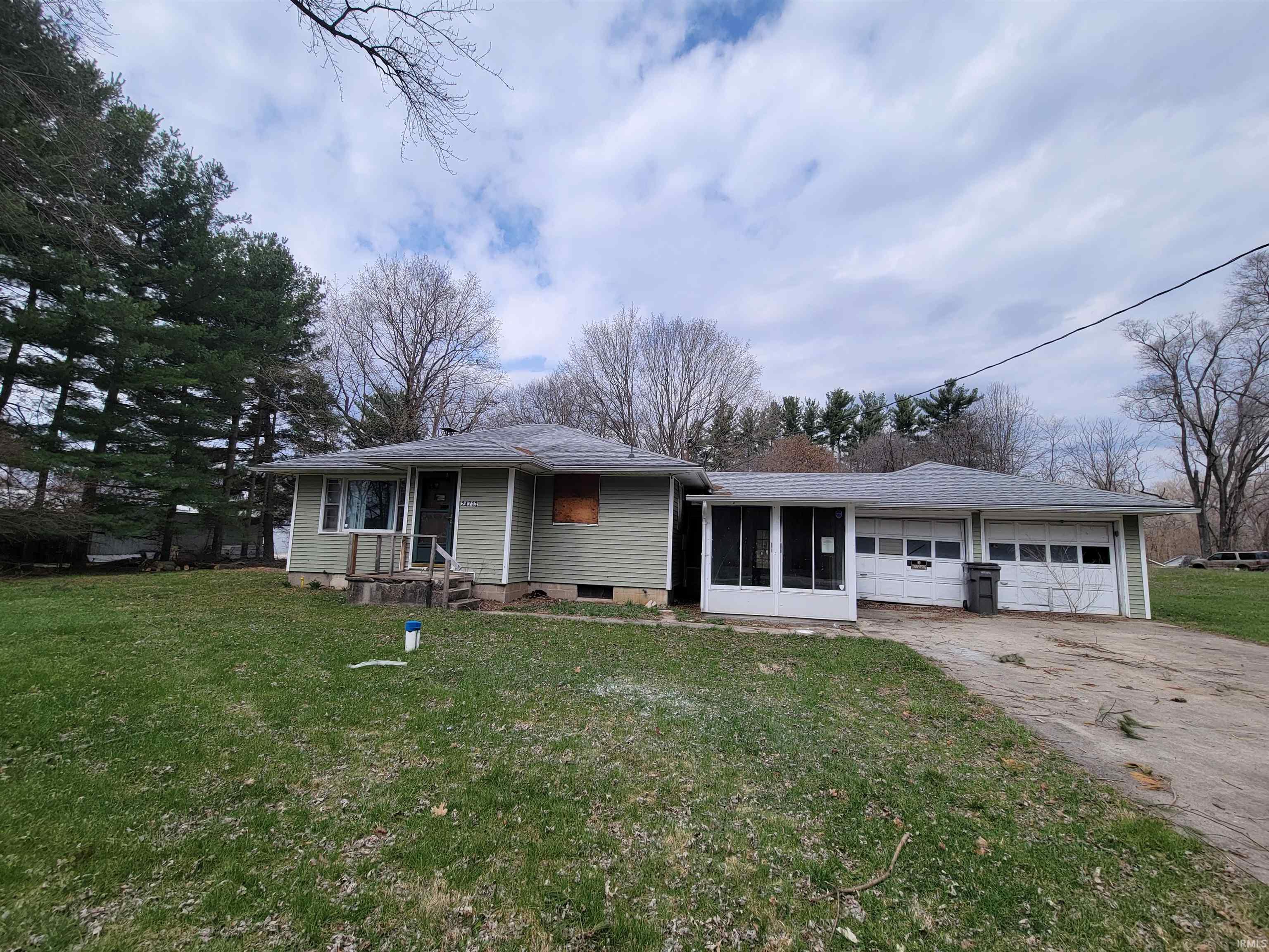 24713 Penwell Avenue Elkhart IN 46516