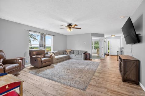 10991 S State Road 43 Brookston IN 47923