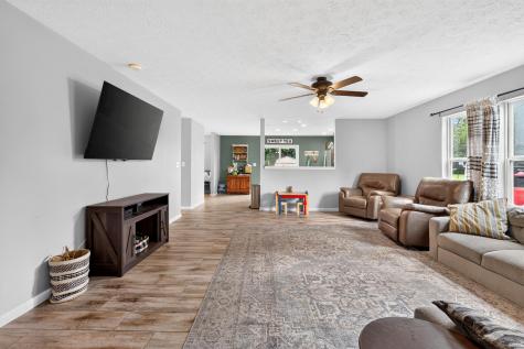 10991 S State Road 43 Brookston IN 47923