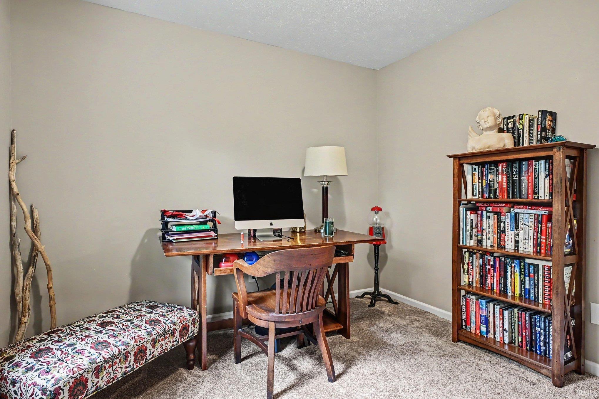 51141 Sussex Point Drive Granger IN 46530