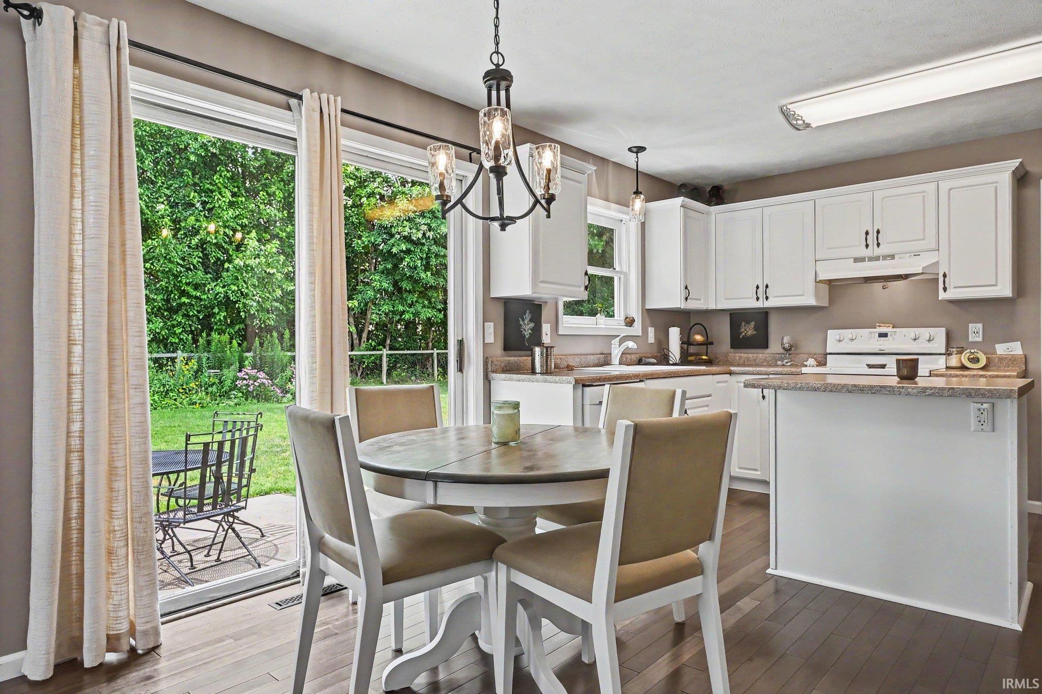 51141 Sussex Point Drive Granger IN 46530