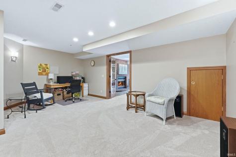 9304 Muldoon Road Fort Wayne IN 46819