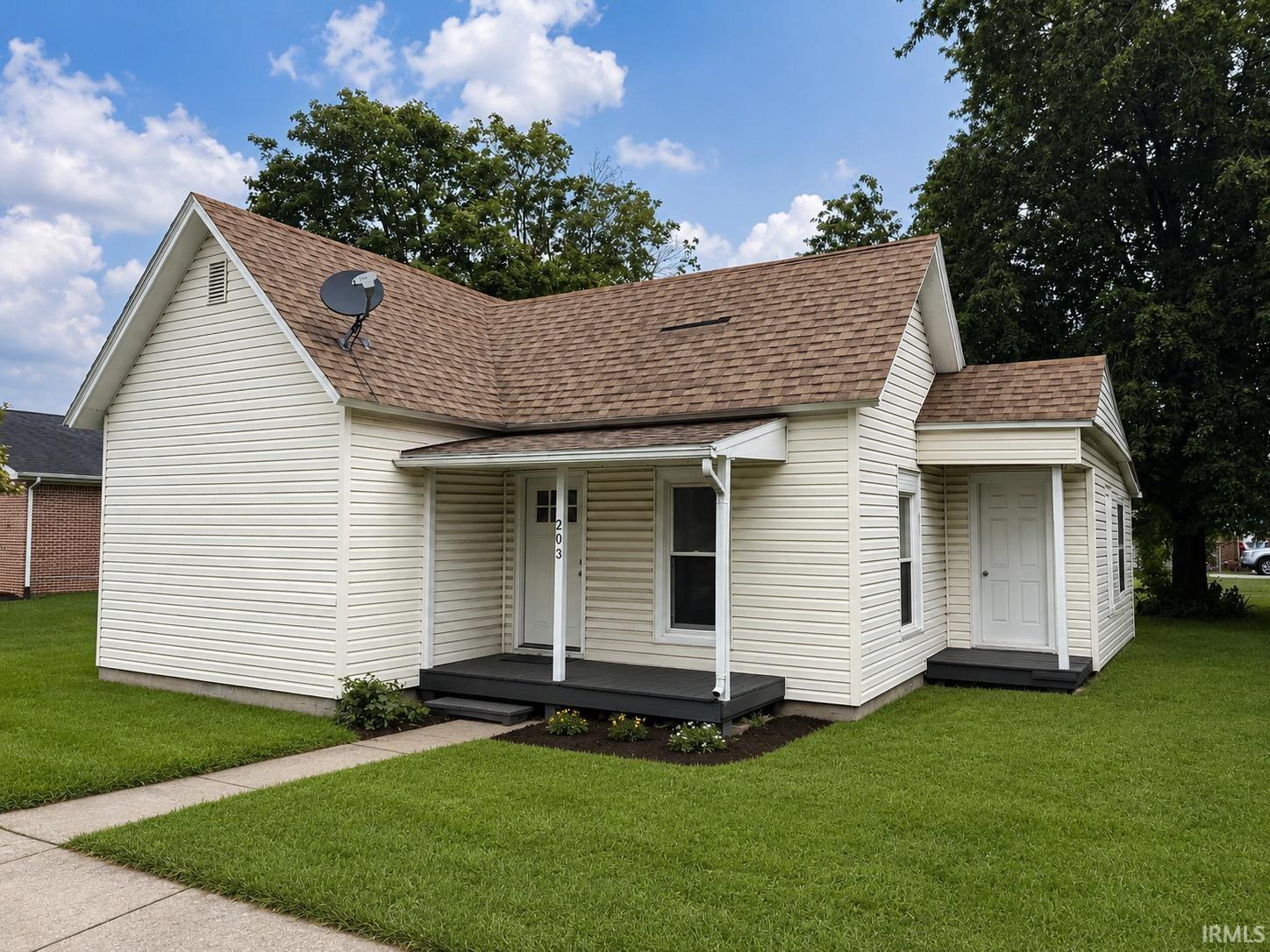 203 N Range Street Wolcott IN 47995