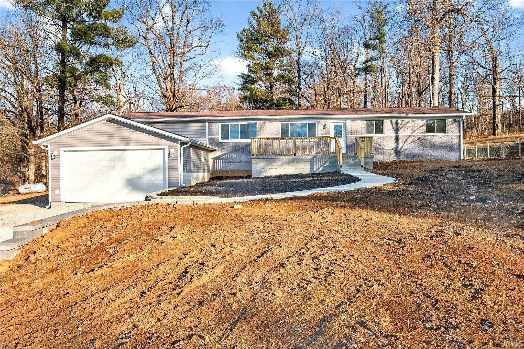 576 N Hartstrait Road Bloomington IN 47404