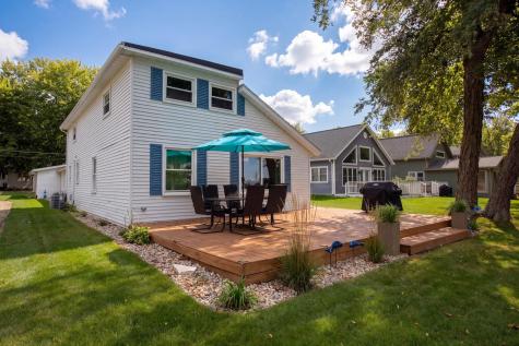 3923 Lake Shore Drive Bremen IN 46506