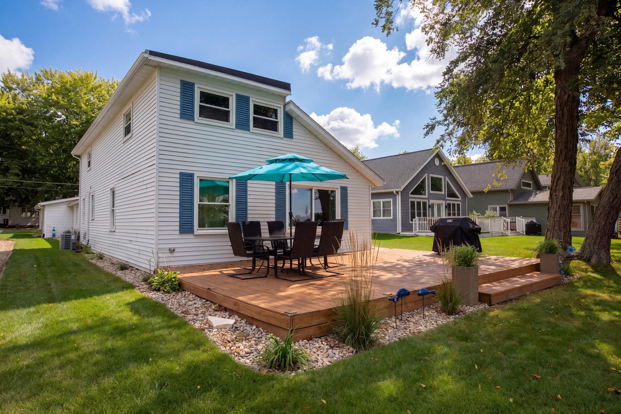 3923 Lake Shore Drive Bremen IN 46506