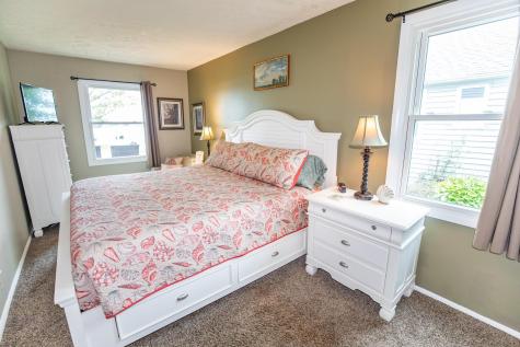 3923 Lake Shore Drive Bremen IN 46506