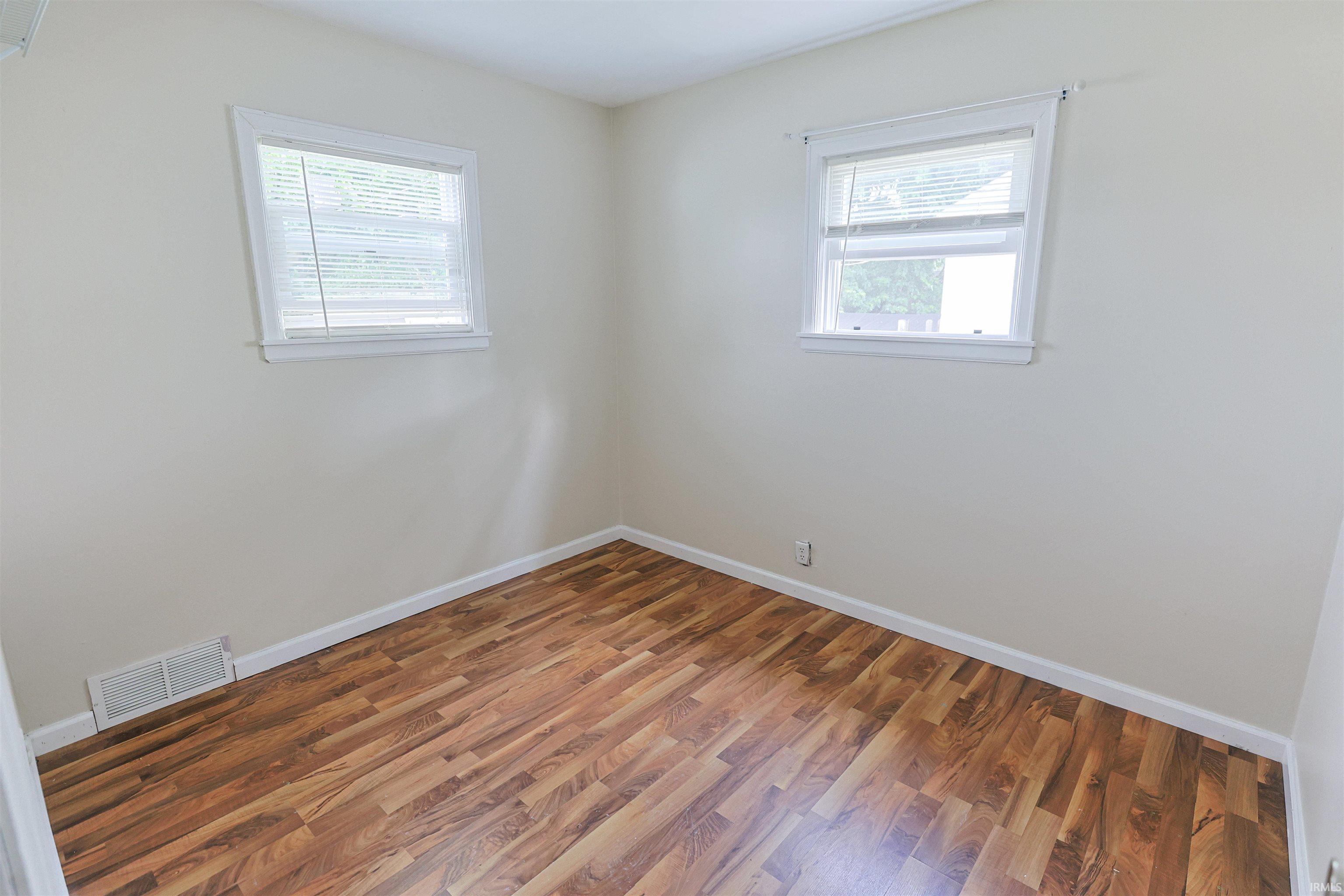 1421 Illinois Street South Bend IN 46628