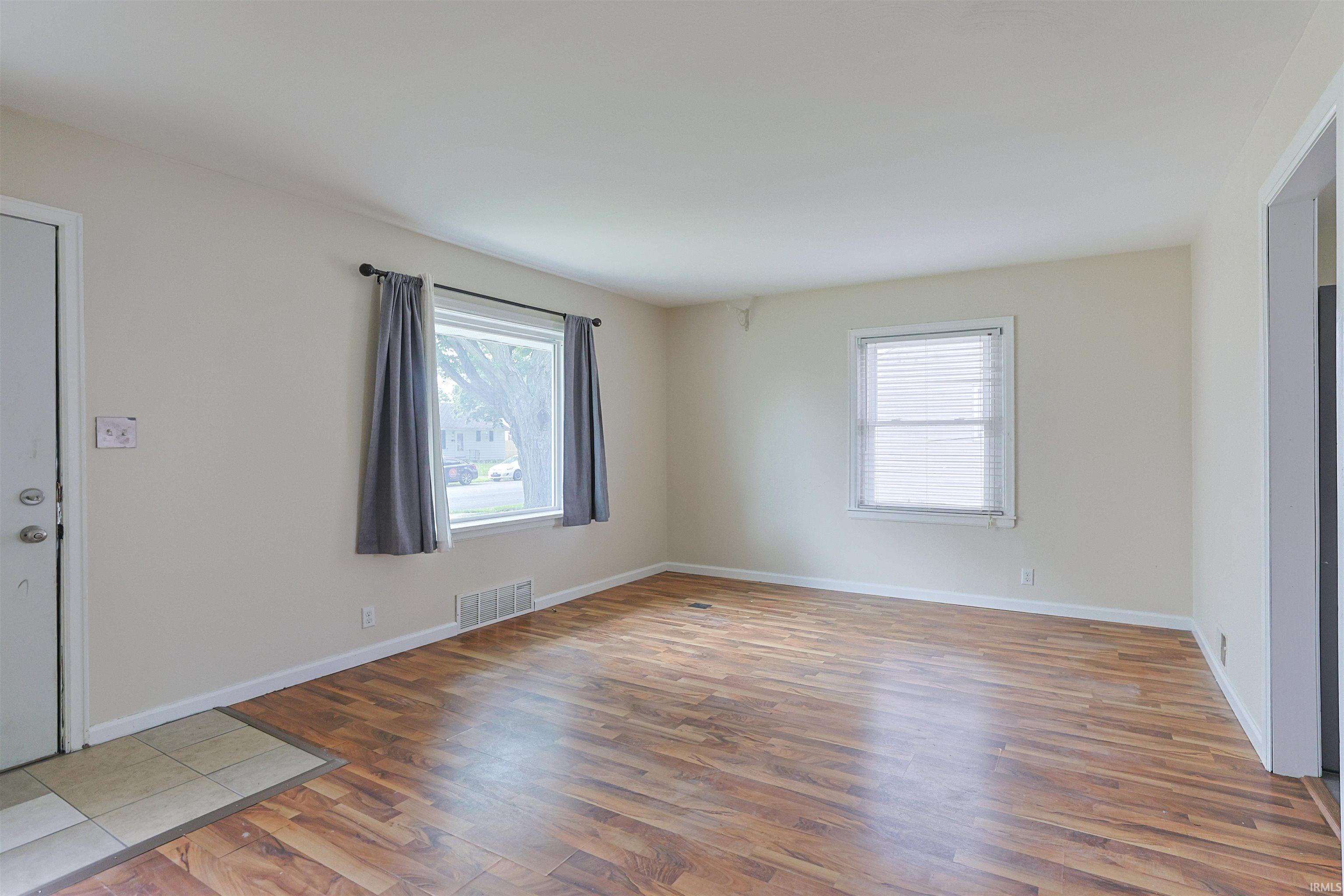 1421 Illinois Street South Bend IN 46628