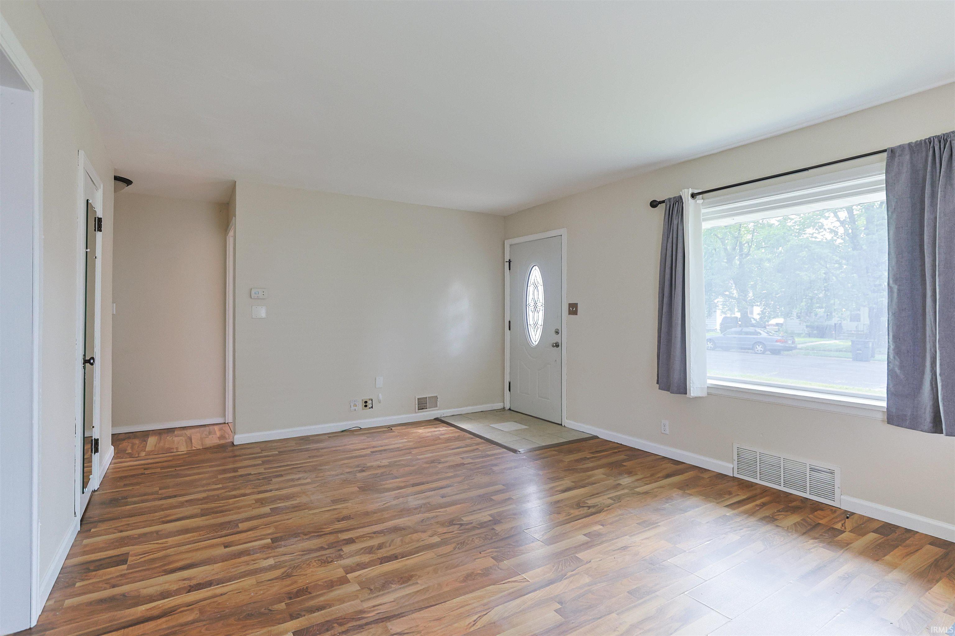 1421 Illinois Street South Bend IN 46628