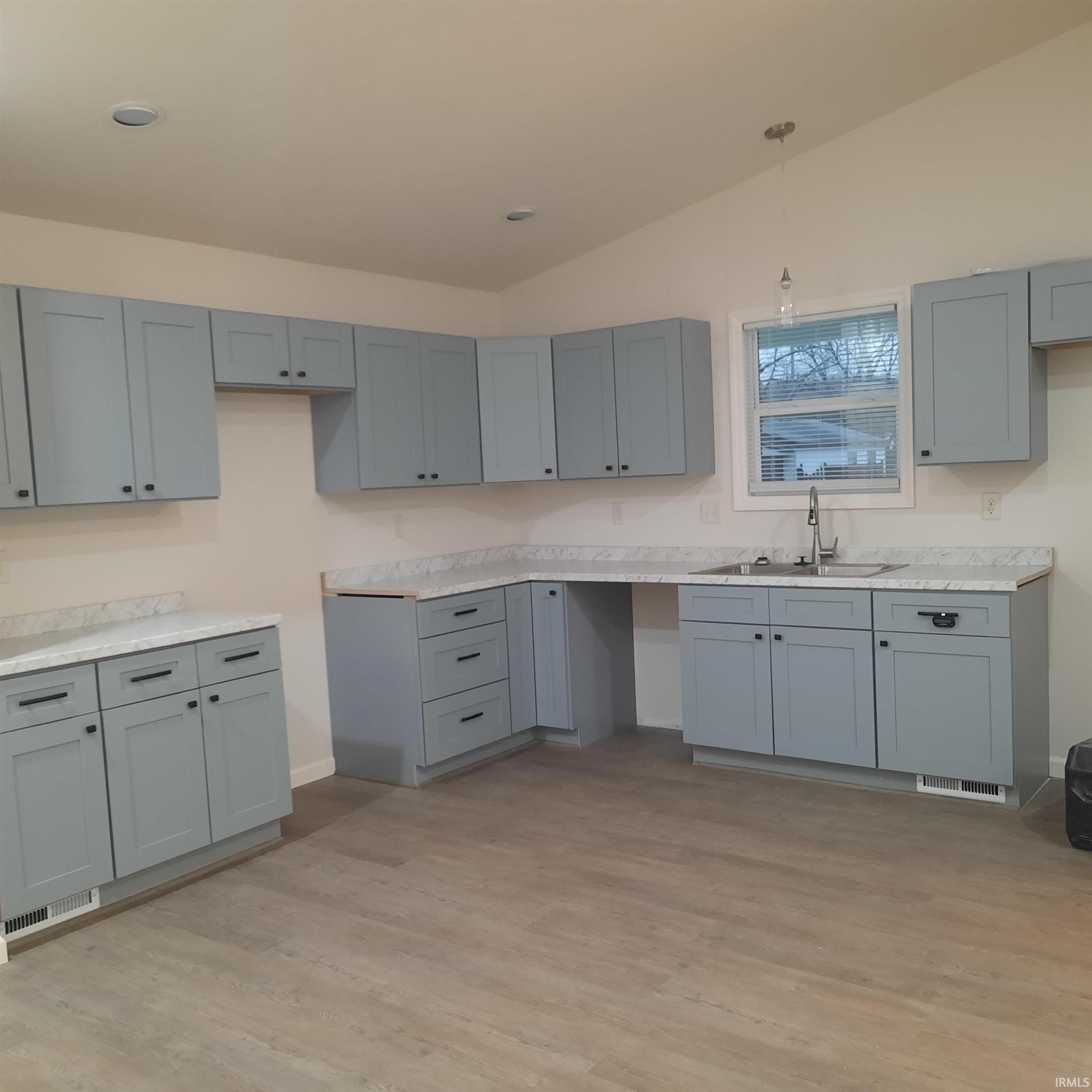 926 Burdette Street Mishawaka IN 46544