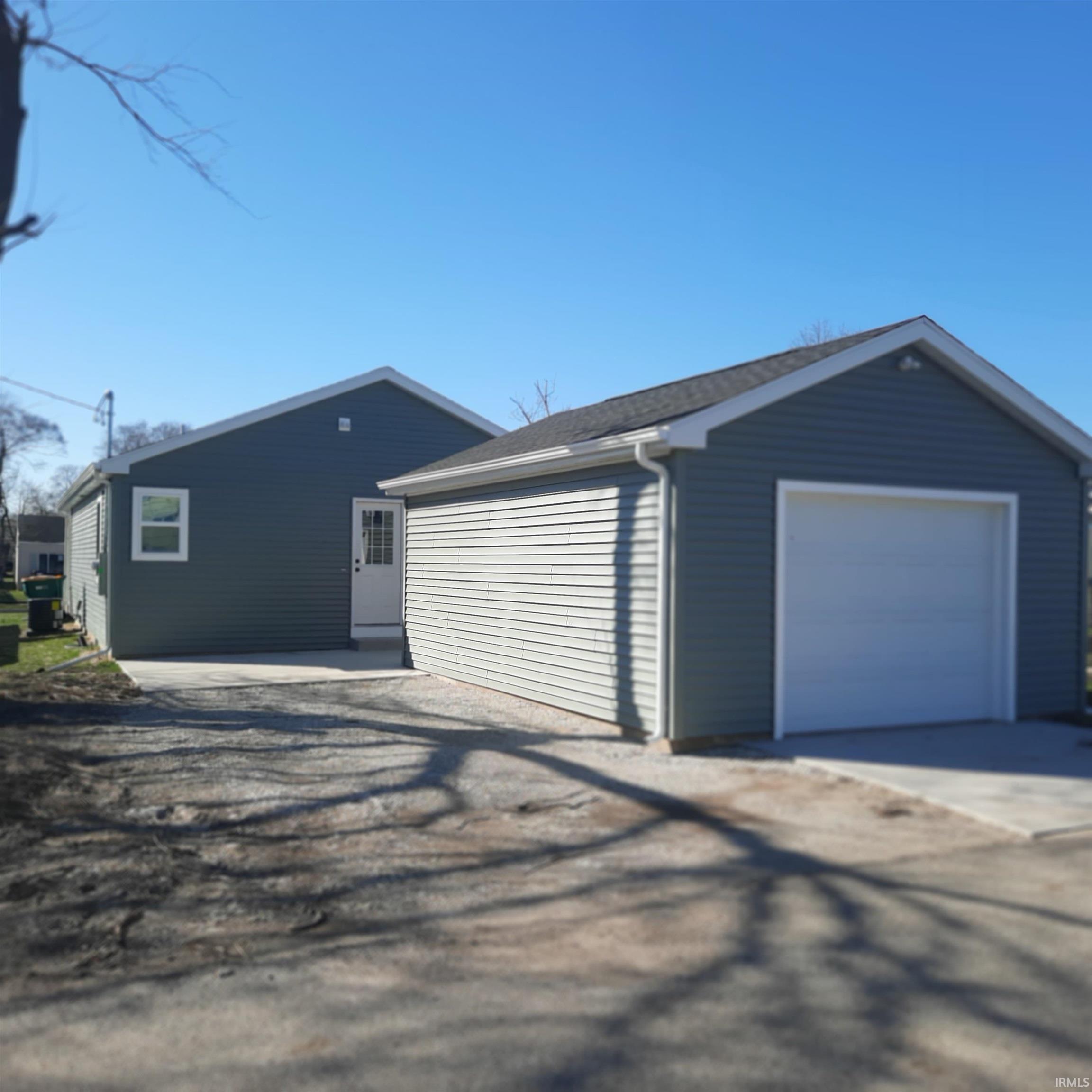 926 Burdette Street Mishawaka IN 46544