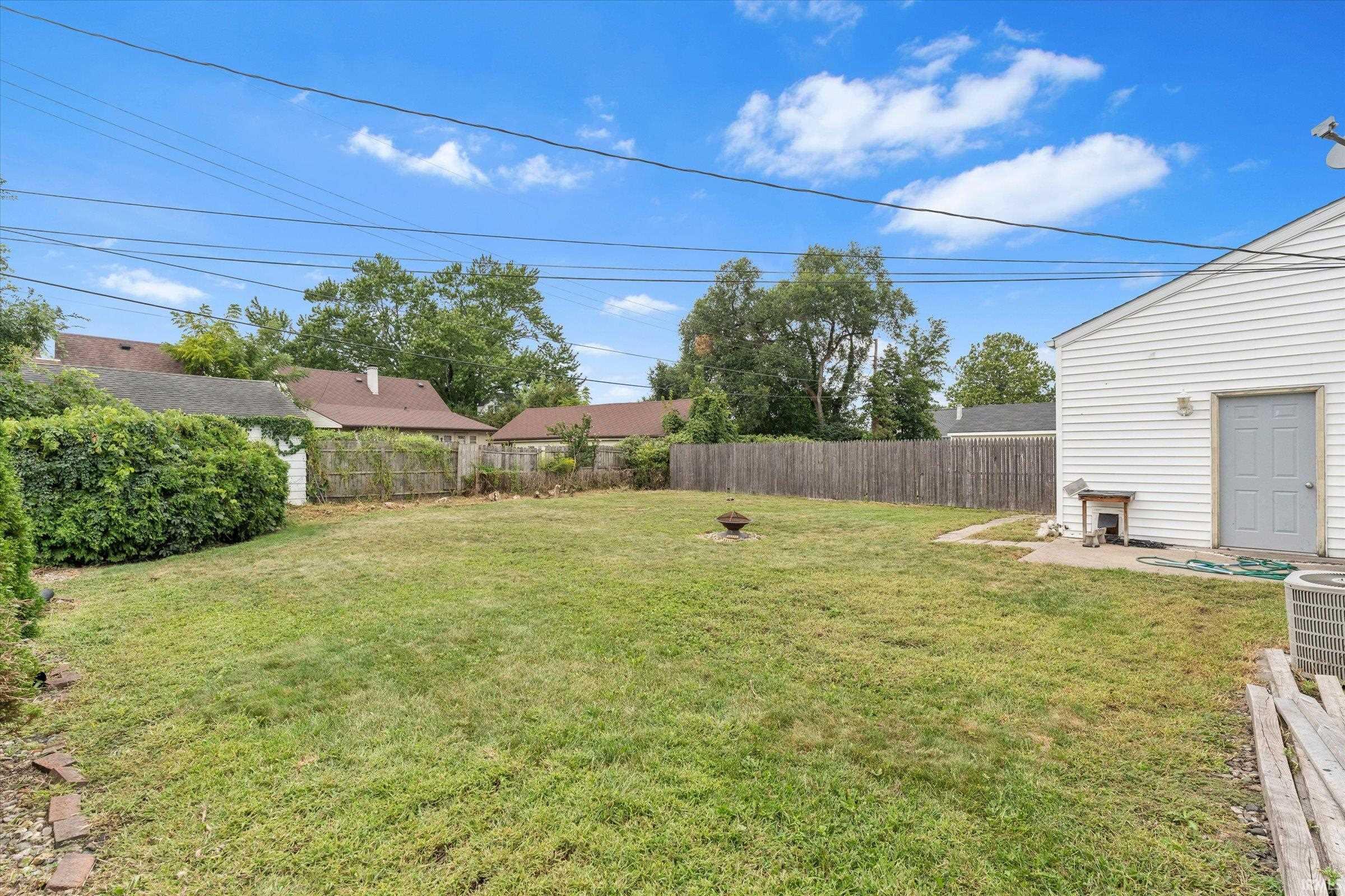 119 S Gladstone Street South Bend IN 46619