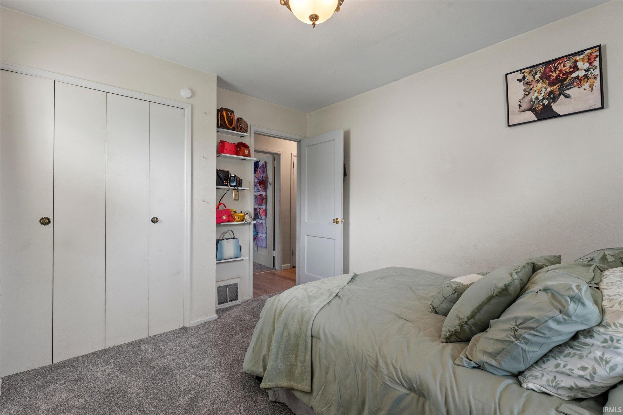 119 S Gladstone Street South Bend IN 46619