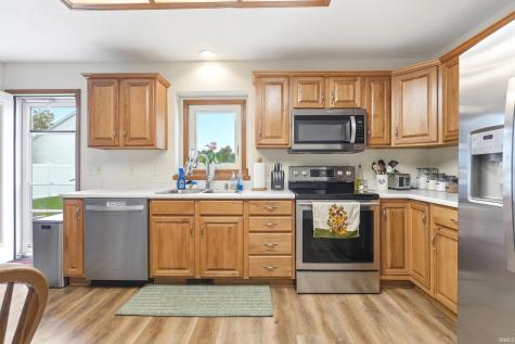 11317 Saint Ives Drive Fort Wayne IN 46818