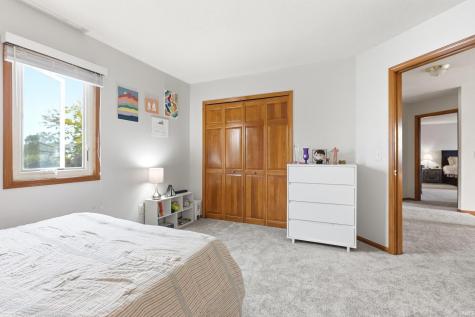 11317 Saint Ives Drive Fort Wayne IN 46818