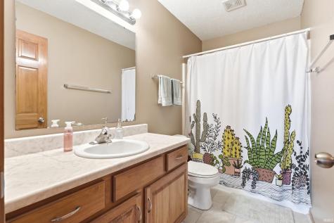 11317 Saint Ives Drive Fort Wayne IN 46818