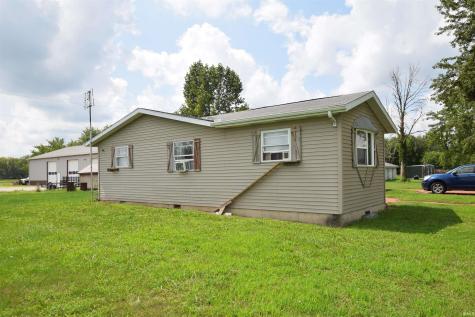 9177 W 450n Cromwell IN 46732